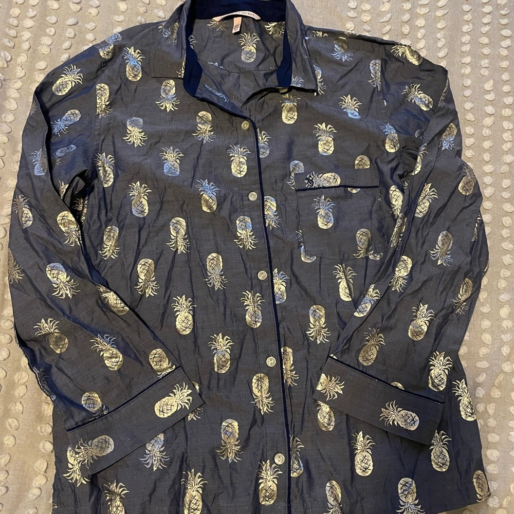 Victoria’s Secret pajama shirt Small